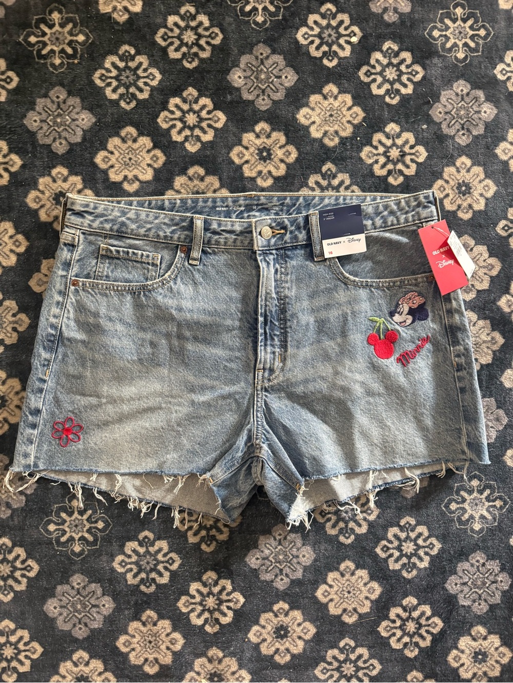 Old Navy x Disney Minnie Mouse Denim Shorts